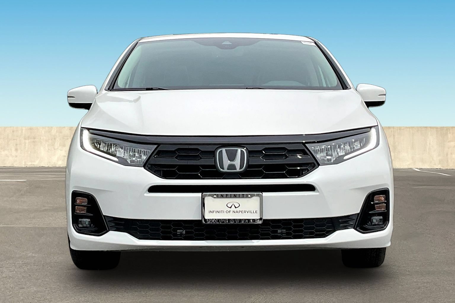 Used 2026 Honda Odyssey Elite image 2