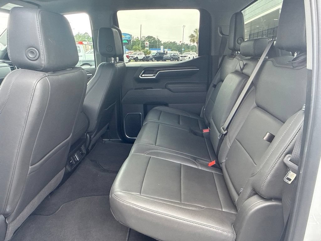 Used 2026 GMC Sierra 1500 SLT AWD/4WD image 21