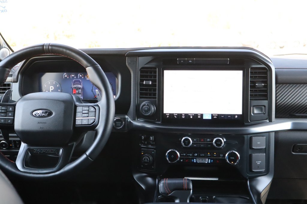 Used 2025 Ford F150 Raptor AWD/4WD image 26