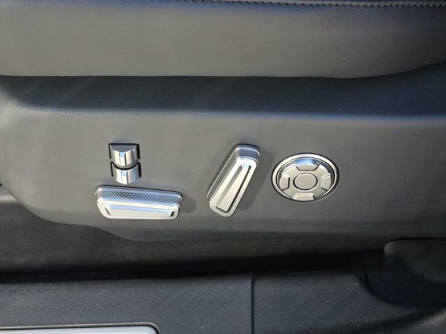 New 2026 Lincoln Nautilus Reserve AWD/4WD image 23