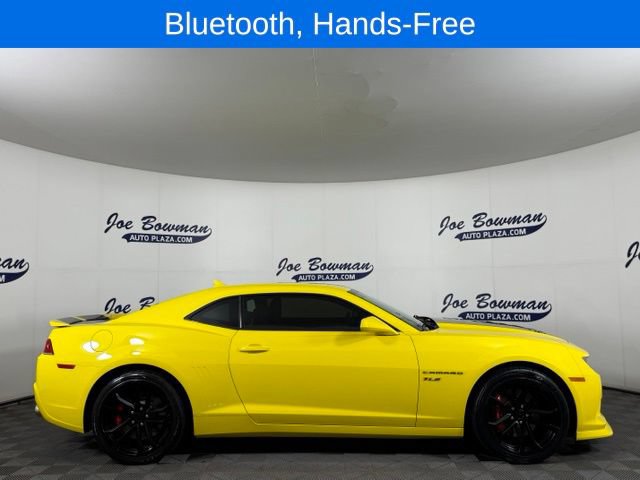 Used 2015 Chevrolet Camaro SS w/ SS Performance Package RWD image 6