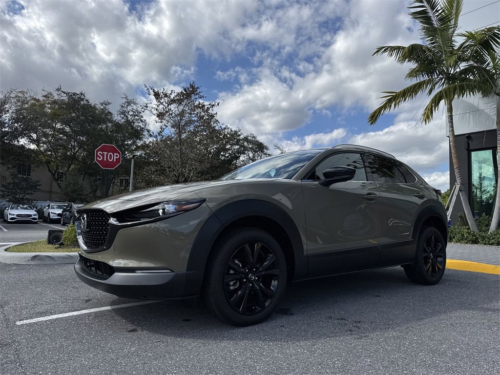 New 2024 MAZDA CX-30 Carbon image 29