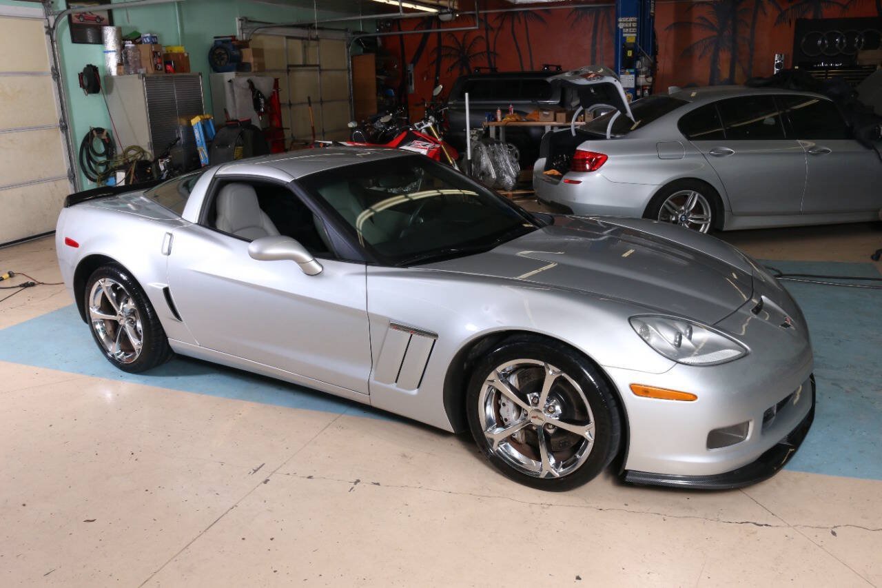 Used 2011 Chevrolet Corvette Grand Sport w/ Preferred Equipment Group RWD image 91