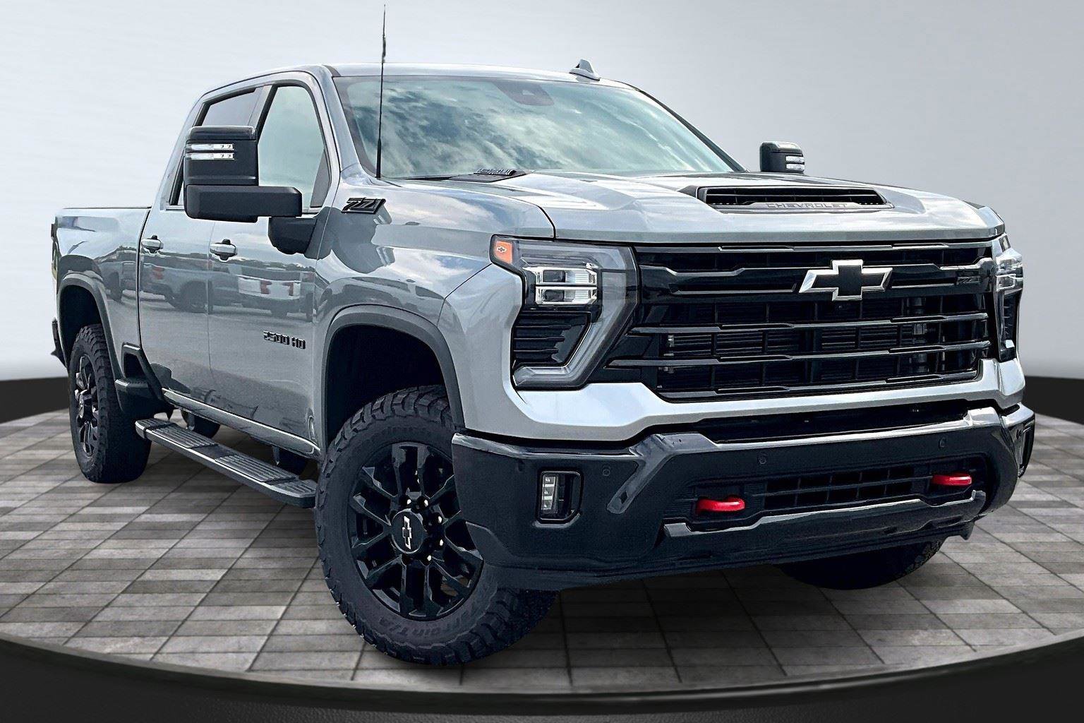 New 2025 Chevrolet Silverado 2500 LTZ w/ Trail Boss Package video 2