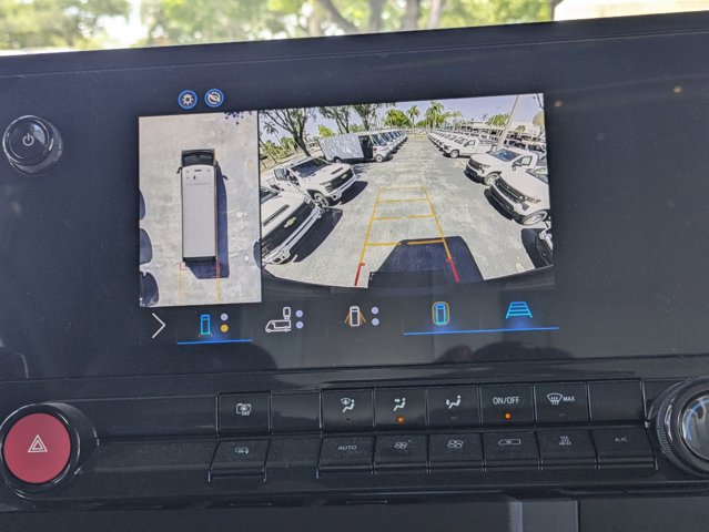 Used 2024 Chevrolet Brightdrop 600 w/ Battery Pack, Max Range AWD/4WD image 12