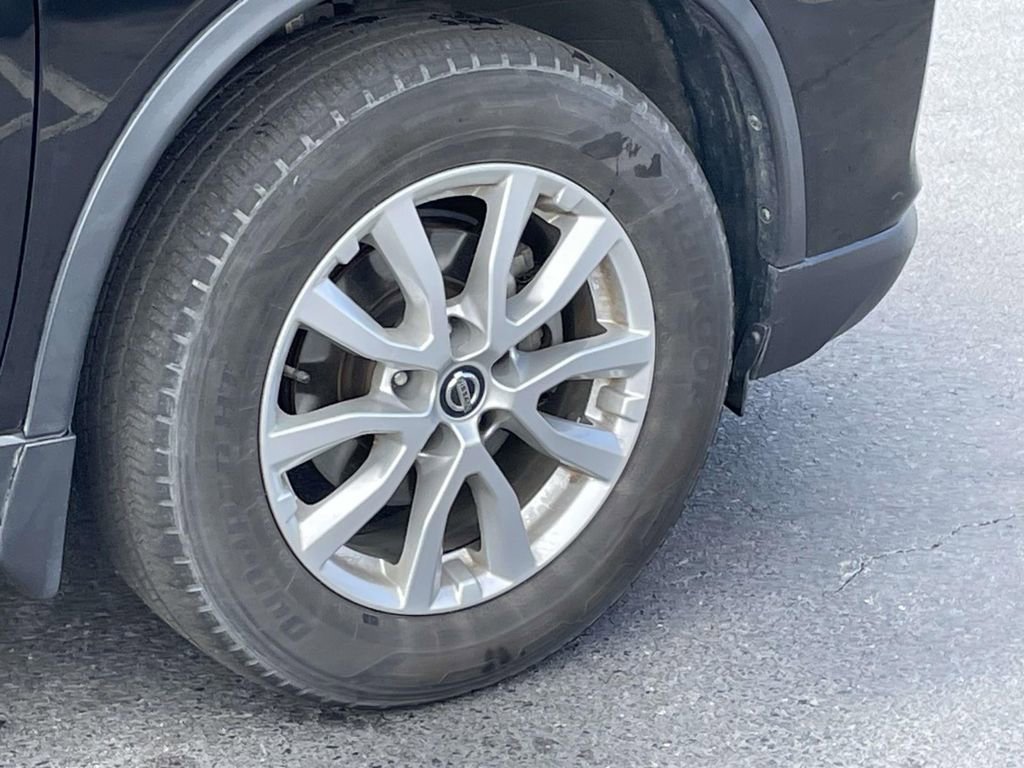 Used 2019 Nissan Rogue S w/ Special Edition Package image 29