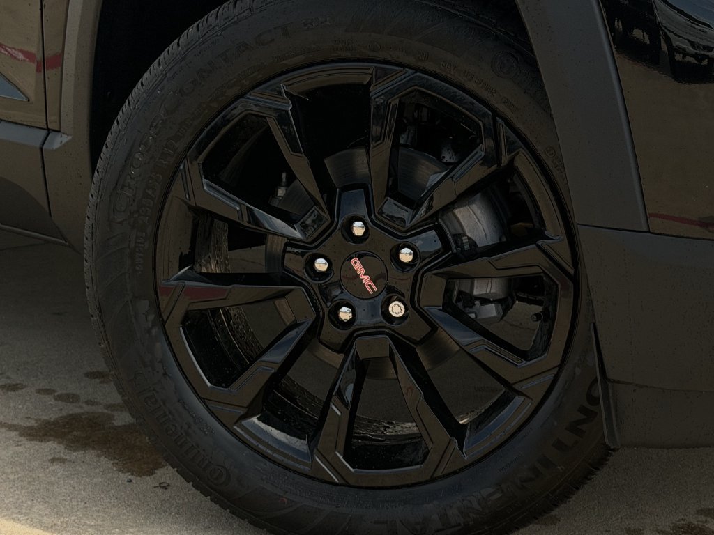 New 2027 GMC Terrain Elevation w/ Elevation Premium Package FWD image 9