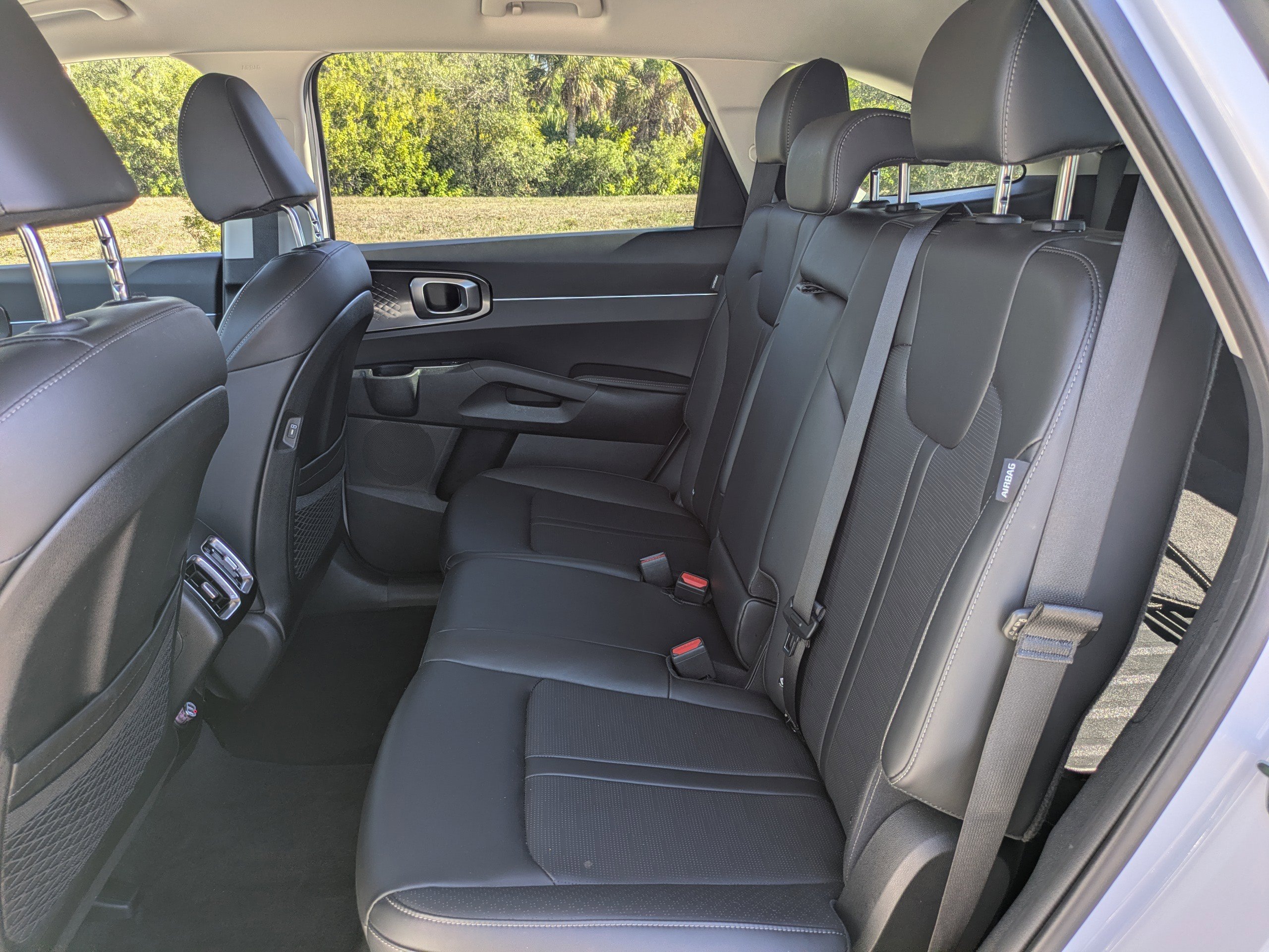 Certified 2025 Kia Sorento S image 16