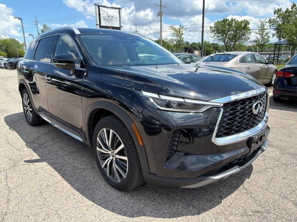 Certified 2024 INFINITI QX60 Sensory AWD/4WD image 3