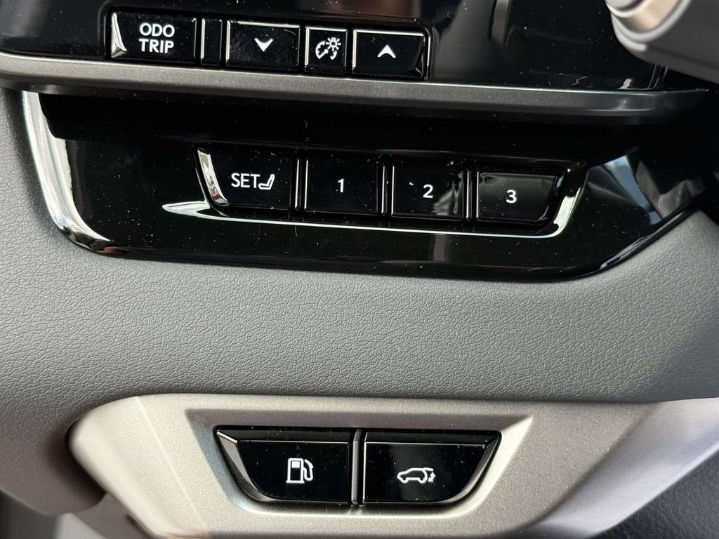 New 2026 Lexus RX 350 AWD image 17