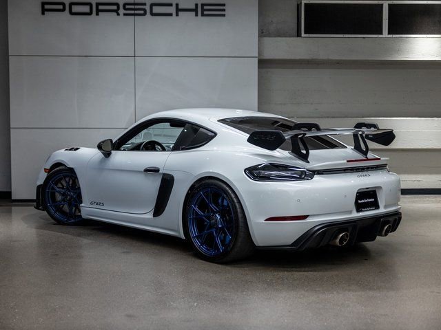 Certified 2025 Porsche 718 Cayman GT4 RS w/ Weissach Package image 3