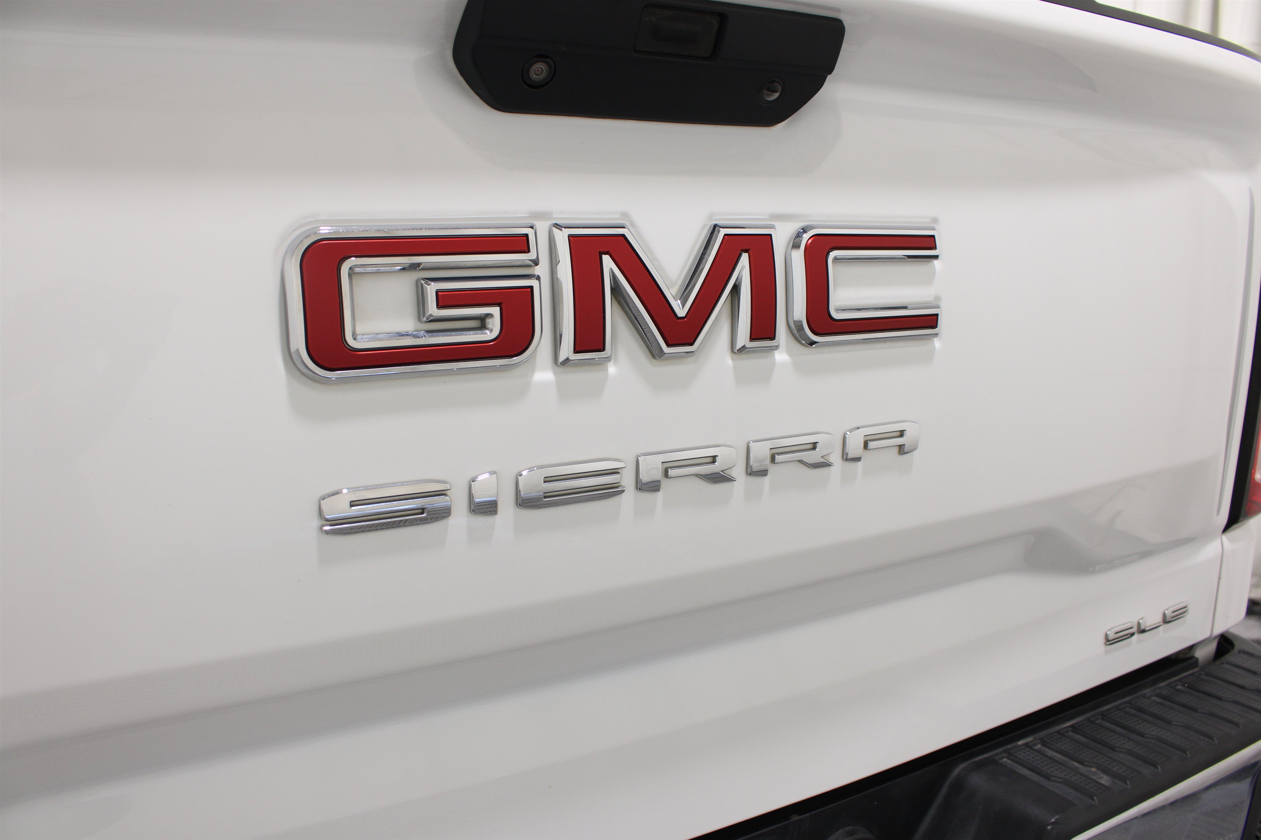 Used 2019 GMC Sierra 1500 SLE w/ SLE Value Package AWD/4WD image 25
