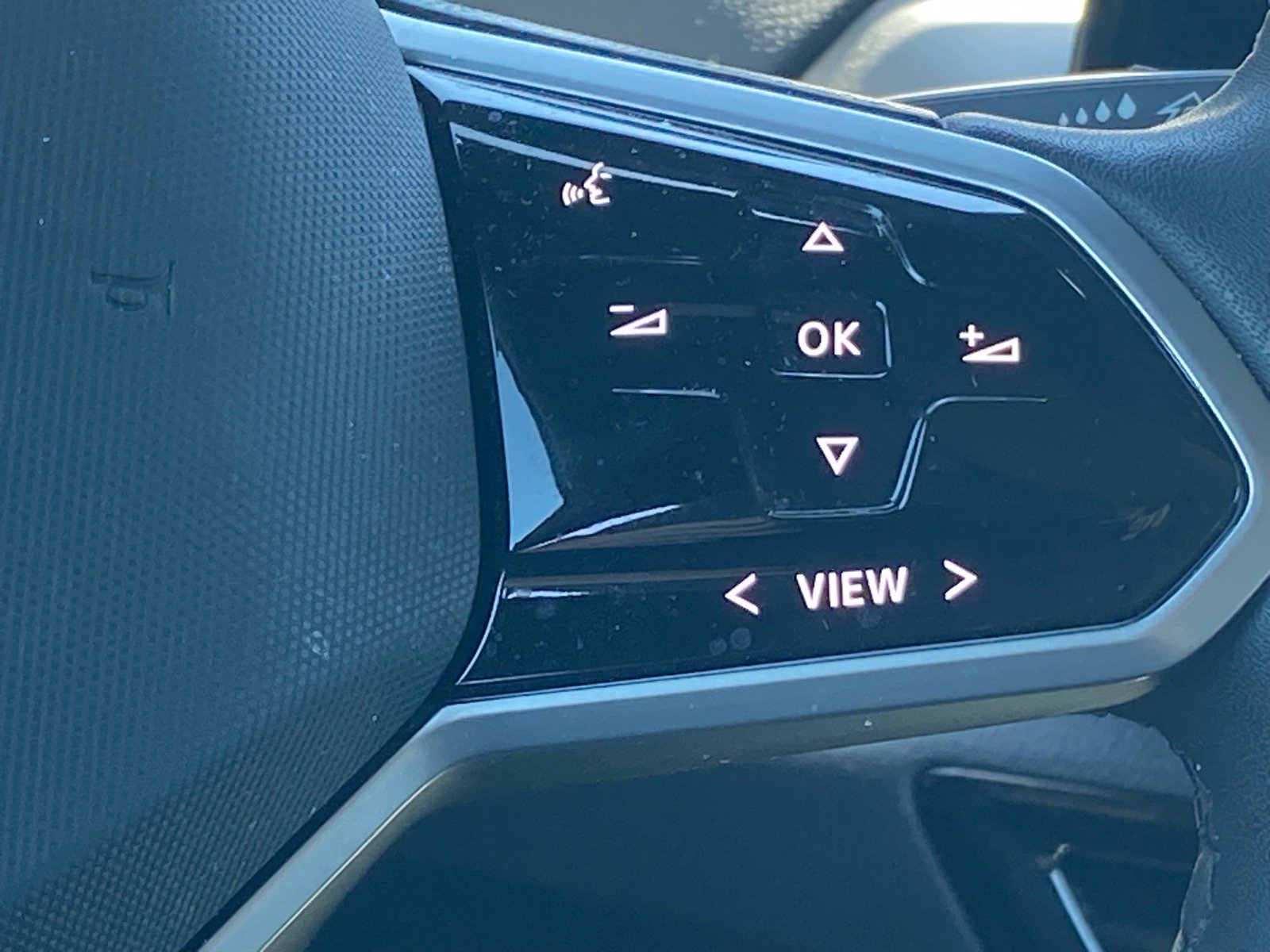 Certified 2023 Volkswagen ID.4 S RWD image 8