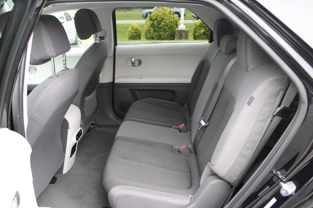 Used 2024 Hyundai Ioniq 5 SEL AWD/4WD image 12