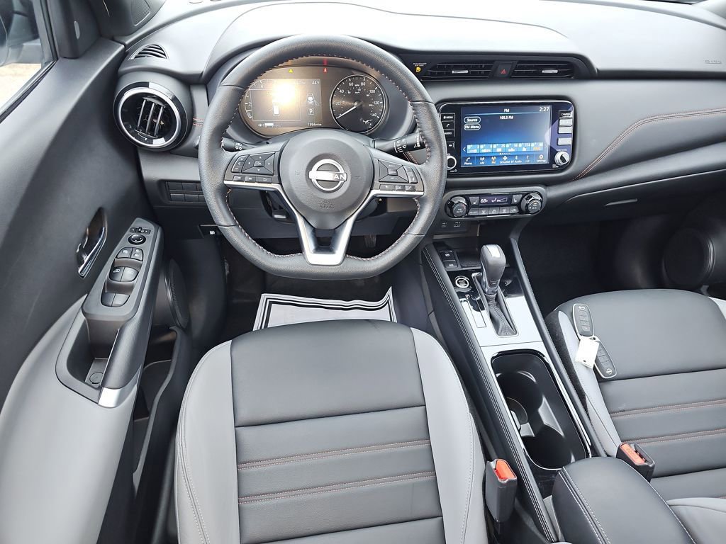 Used 2023 Nissan Kicks SR w/ SR Premium Package image 31