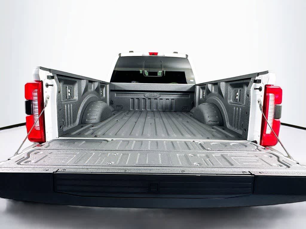 New 2026 Ford F250 Lariat w/ Black Appearance Package AWD/4WD image 21