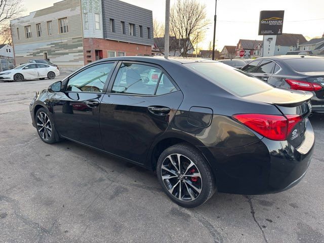 Used 2018 Toyota Corolla SE image 4