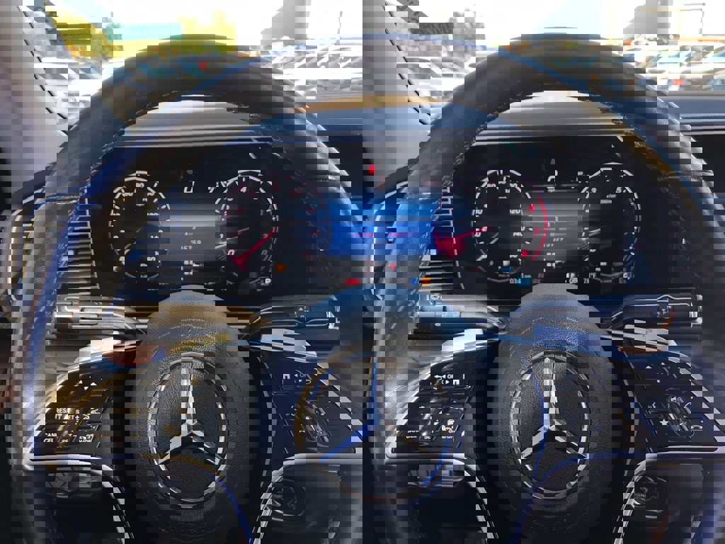 Certified 2024 Mercedes-Benz GLS 450 4MATIC image 21