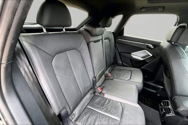 Used 2023 Audi Q3 2.0T Premium Plus w/ Premium Plus Package AWD/4WD image 29