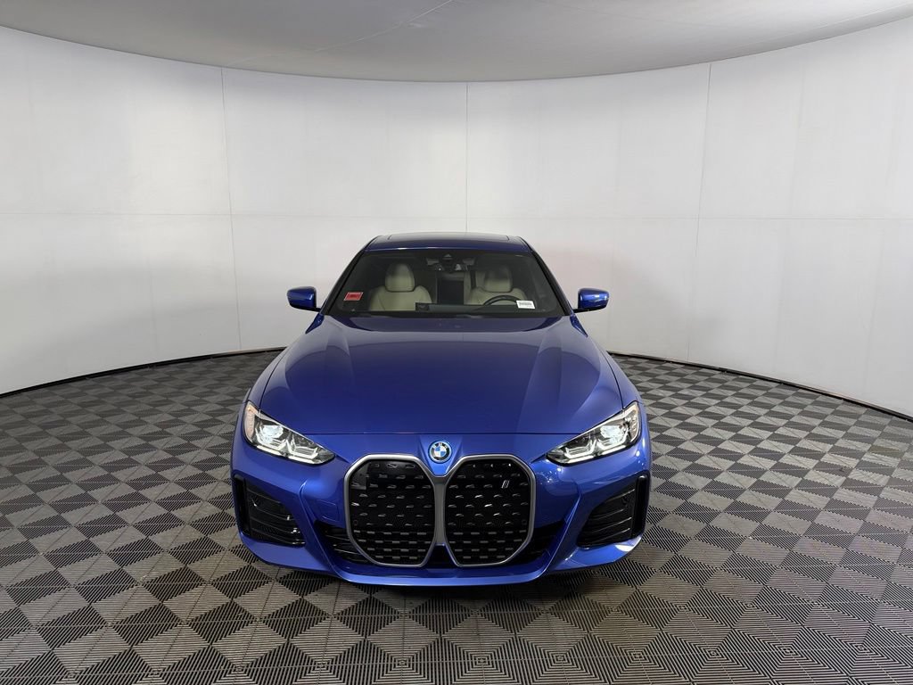 Used 2023 BMW i4 eDrive40 w/ M Sport Package RWD image 2