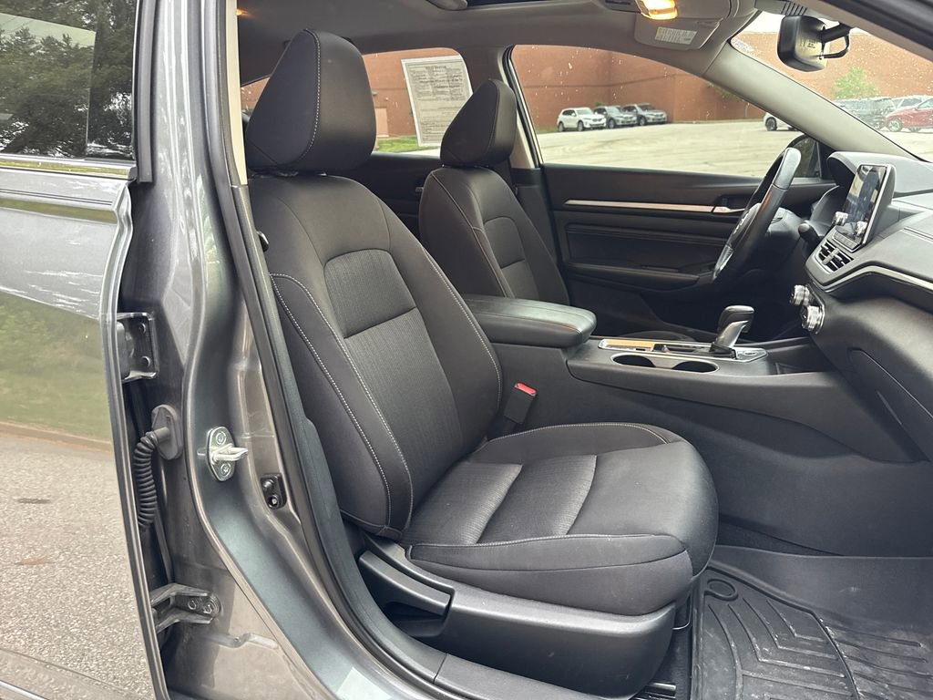 Used 2019 Nissan Altima 2.5 SV FWD image 26