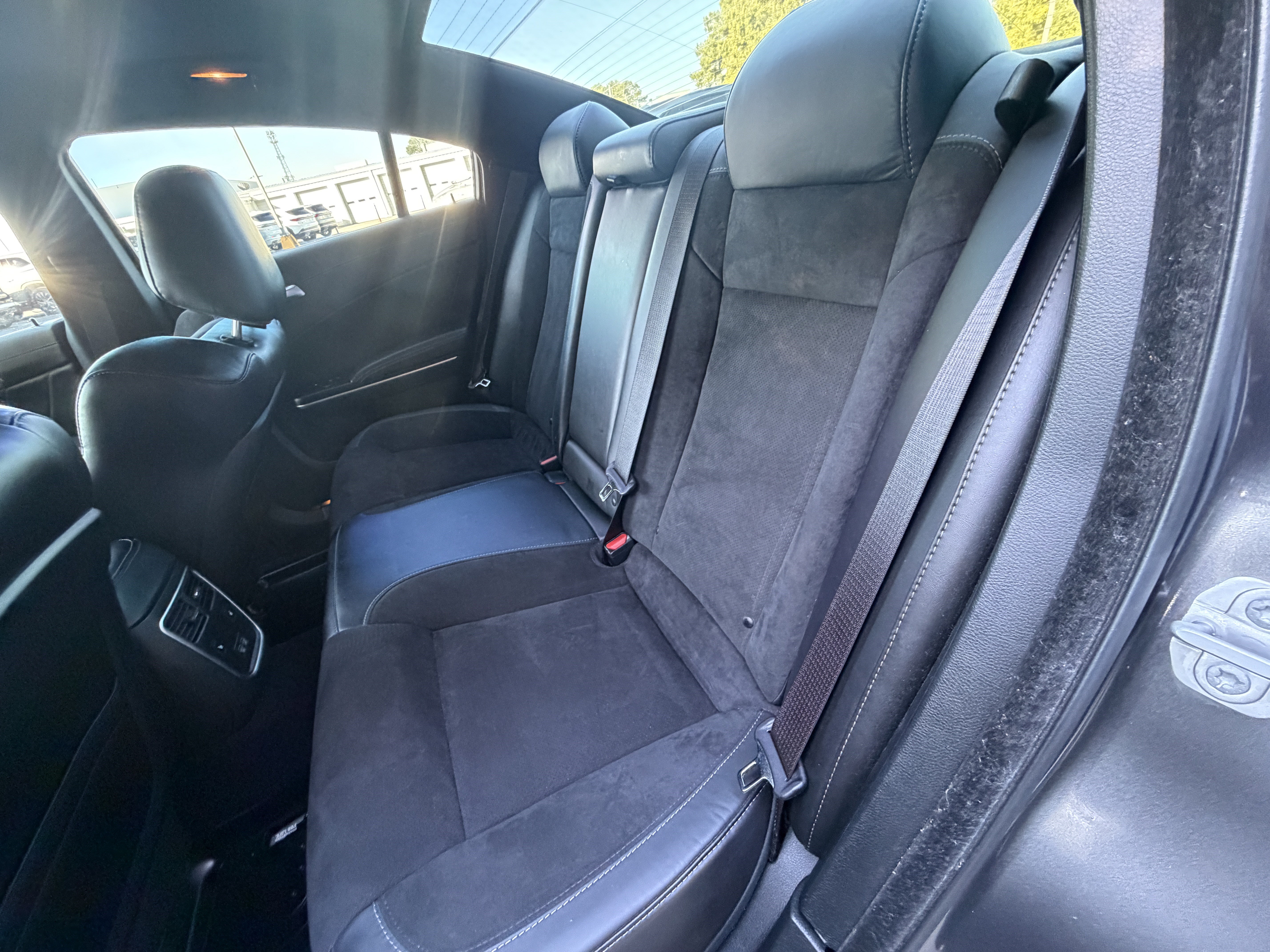 Used 2022 Dodge Charger Scat Pack w/ Plus Group RWD image 16