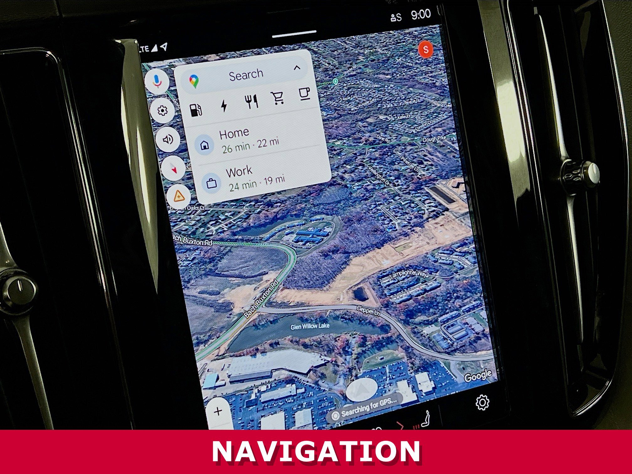 Used 2025 Volvo XC60 T8 Plus w/ Protection Package Premier image 9