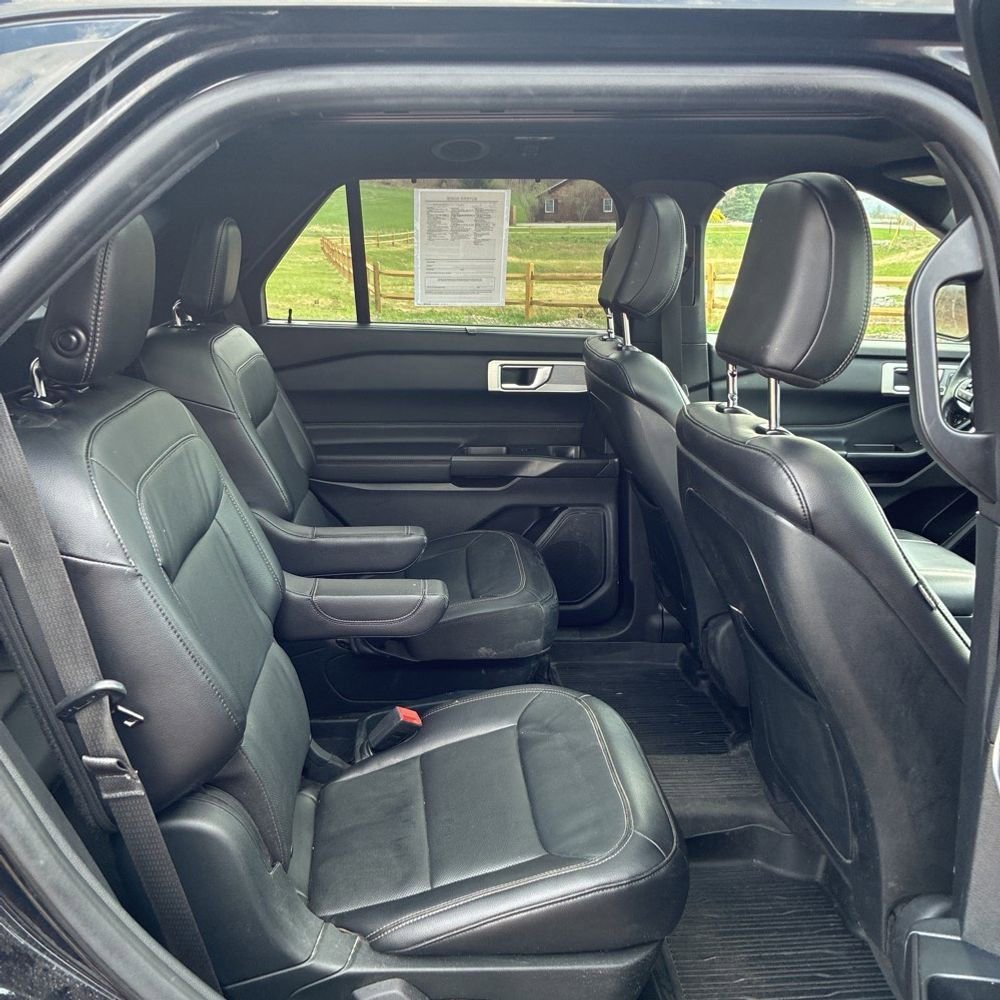 Used 2020 Ford Explorer Limited image 14