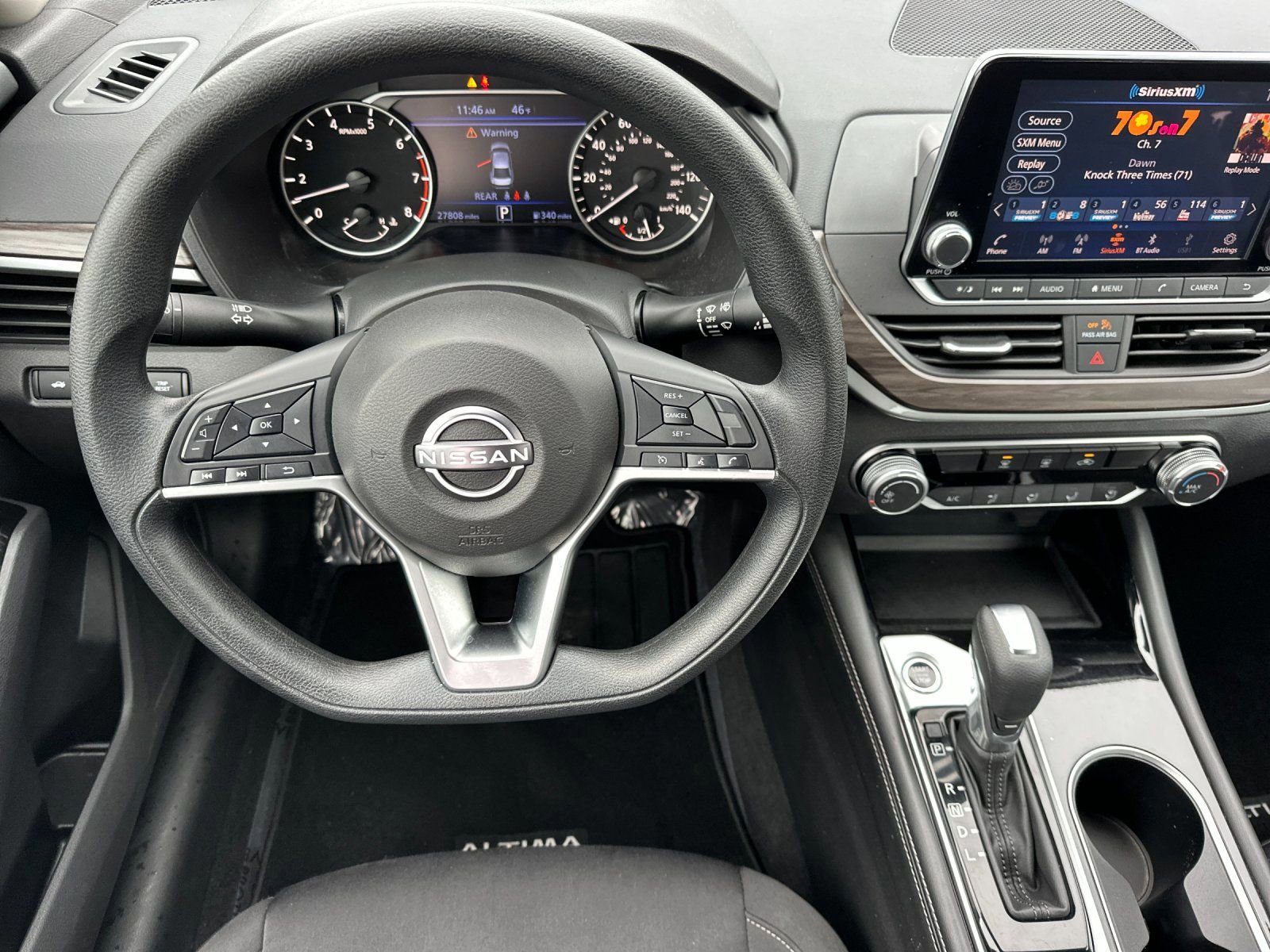 Used 2023 Nissan Altima 2.5 SV AWD/4WD image 14