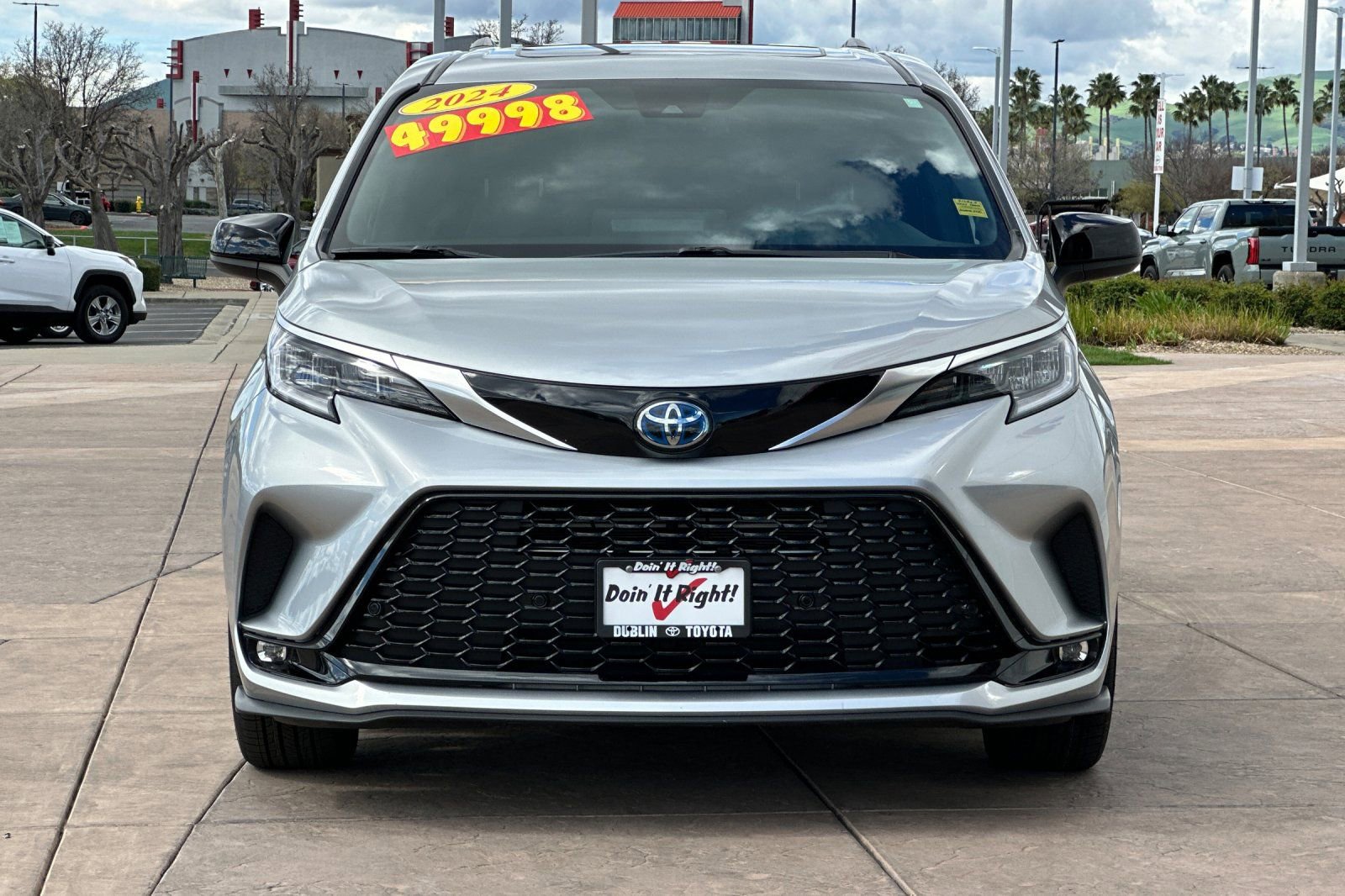 Certified 2024 Toyota Sienna XSE w/ XSE Plus Package image 11