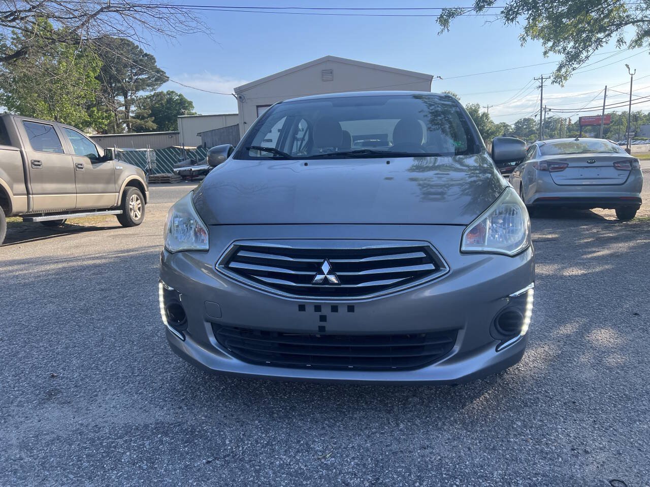 Used 2017 Mitsubishi Mirage G4 ES FWD image 3