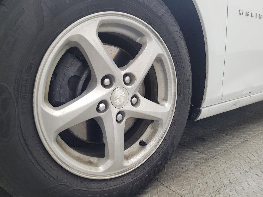 Used 2016 Chevrolet Malibu LS image 31