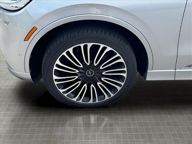 Used 2020 Lincoln Aviator Black Label w/ Dynamic Handling Package AWD/4WD image 16