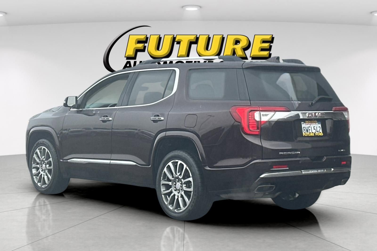 Used 2021 GMC Acadia Denali w/ Denali Technology Package image 5