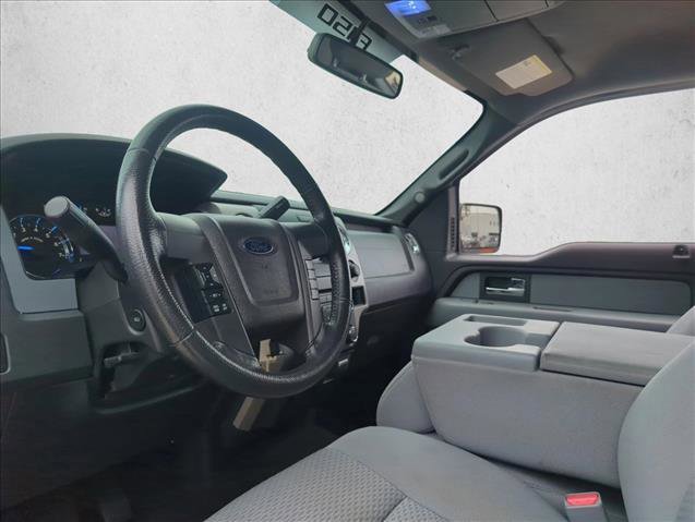 Used 2013 Ford F150 XLT w/ Luxury Equipment Group image 8