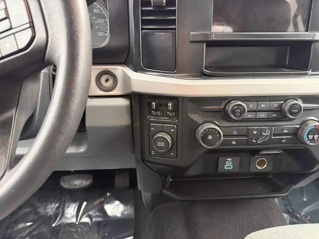 Used 2024 Ford F250 XLT image 11