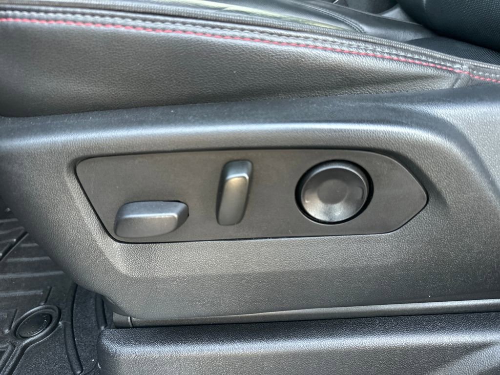 Used 2021 Chevrolet Tahoe RST w/ Luxury Package image 21