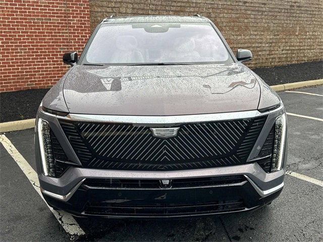 New 2026 Cadillac Vistiq Luxury w/ LPO, Floor Liner Package image 3