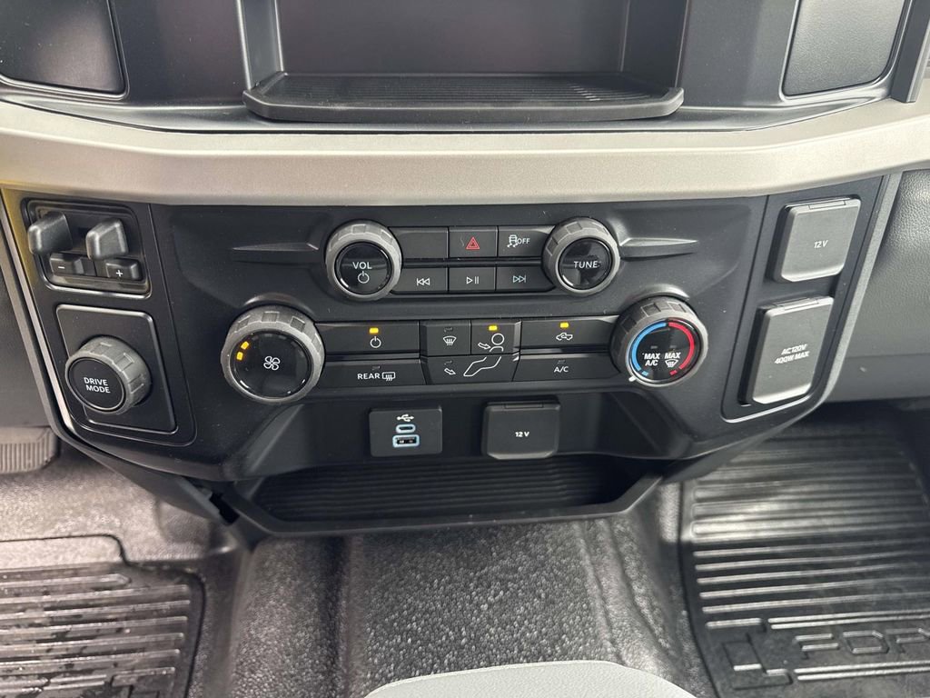 New 2026 Ford F550 2WD Crew Cab Super Duty image 25