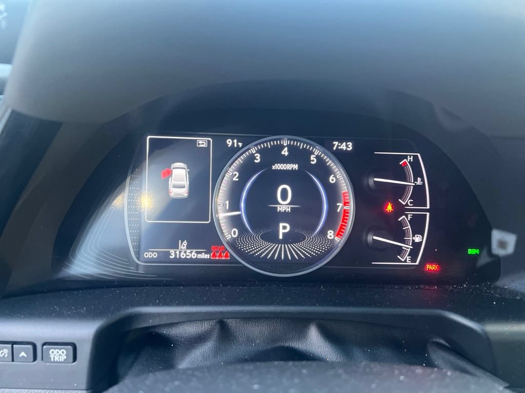 Used 2023 Lexus ES 350 w/ Accessory Package (Z2) FWD image 2