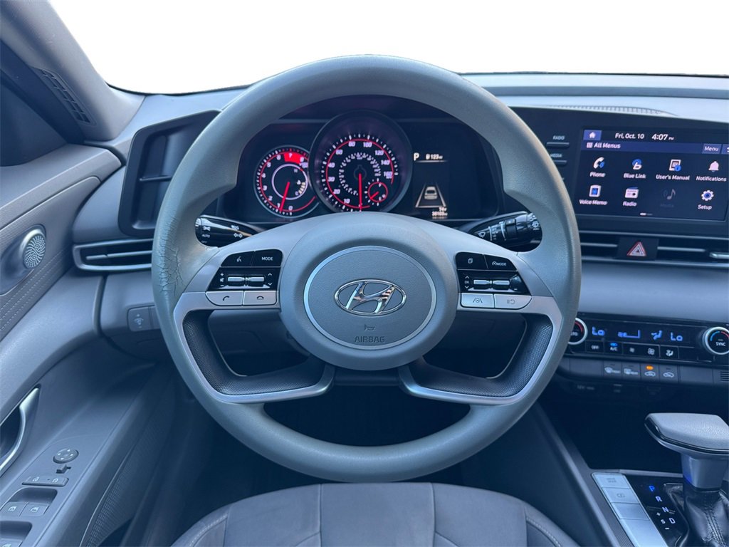 Used 2022 Hyundai Elantra SEL image 22