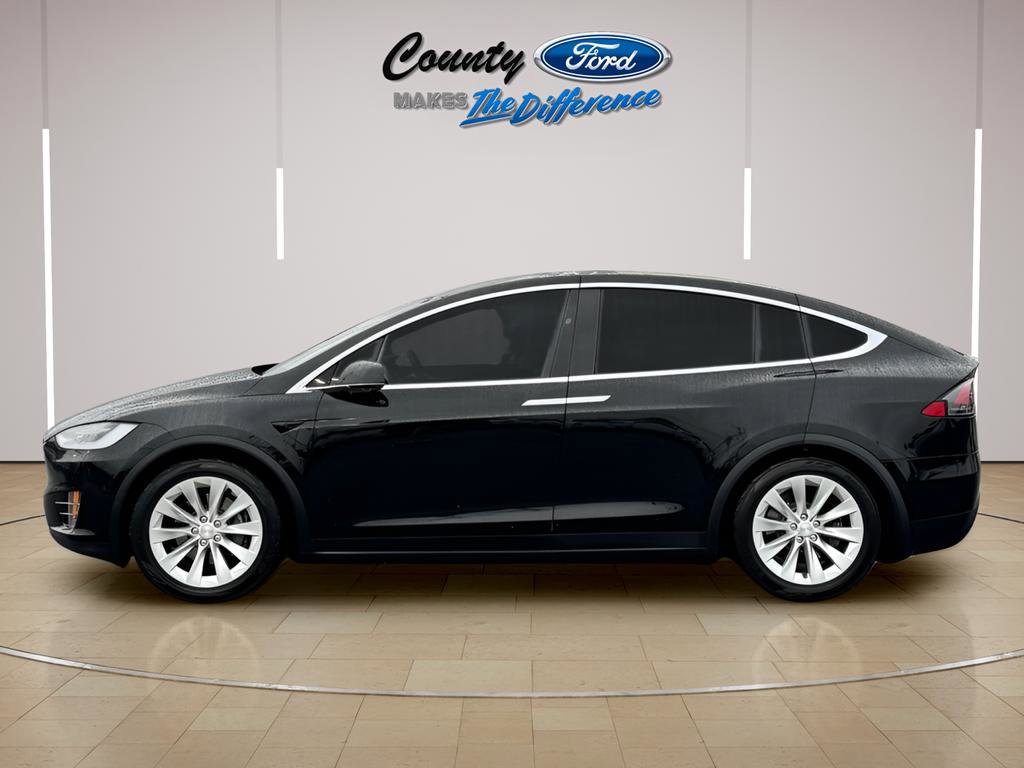 Used 2017 Tesla Model X 75D image 3