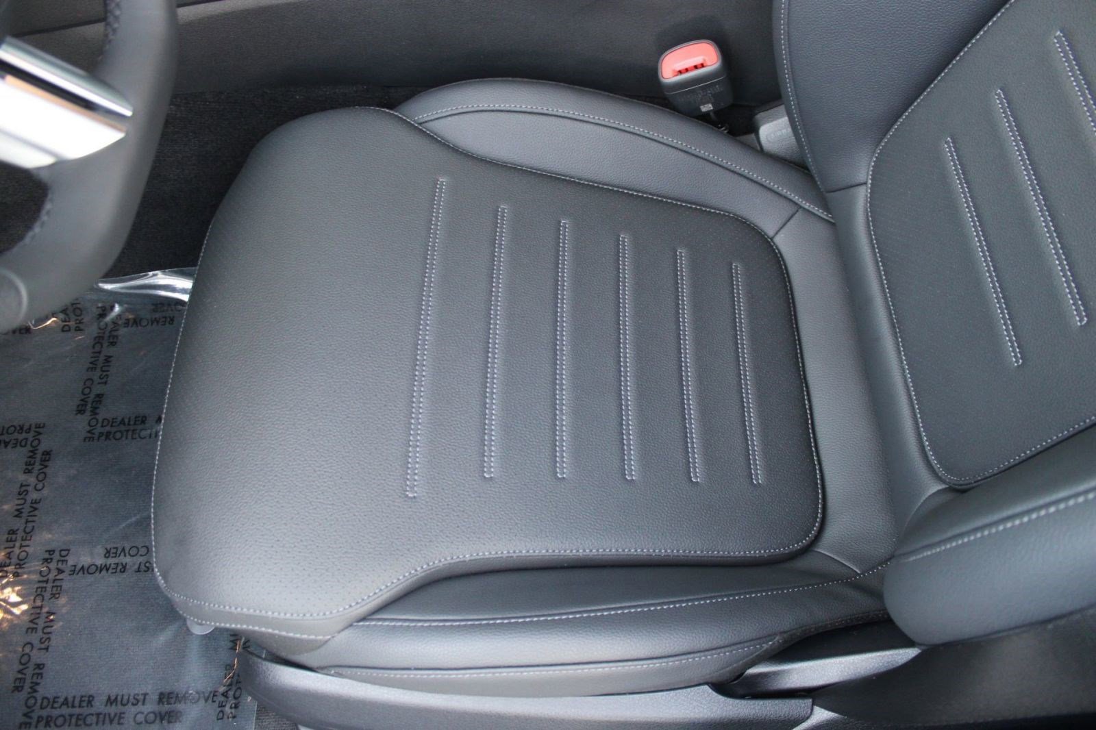 Used 2026 Mercedes-Benz C 300 Sedan image 13