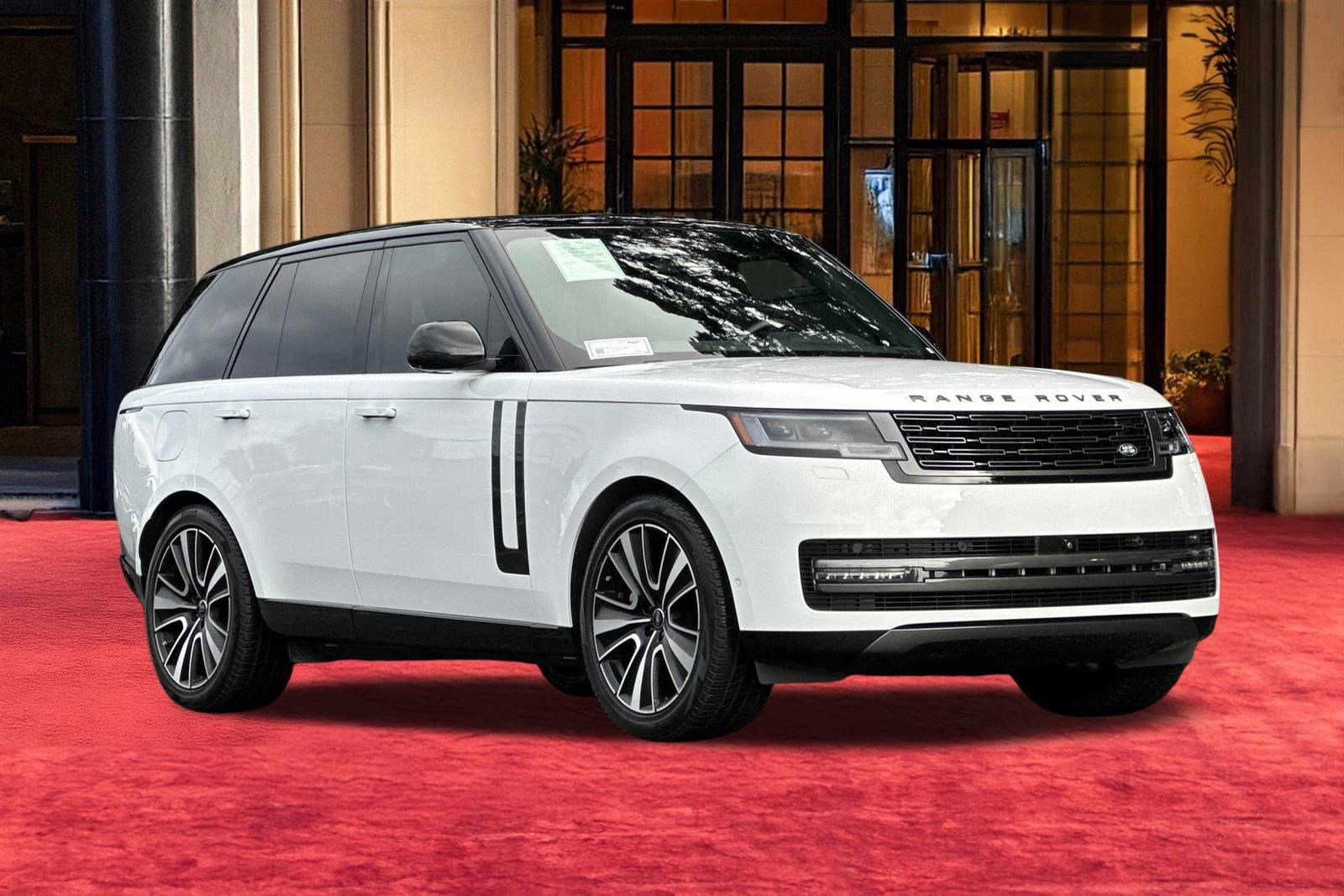 Used 2024 Land Rover Range Rover SE image 8