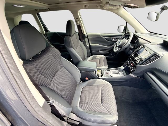 Used 2023 Subaru Forester Premium AWD/4WD image 30