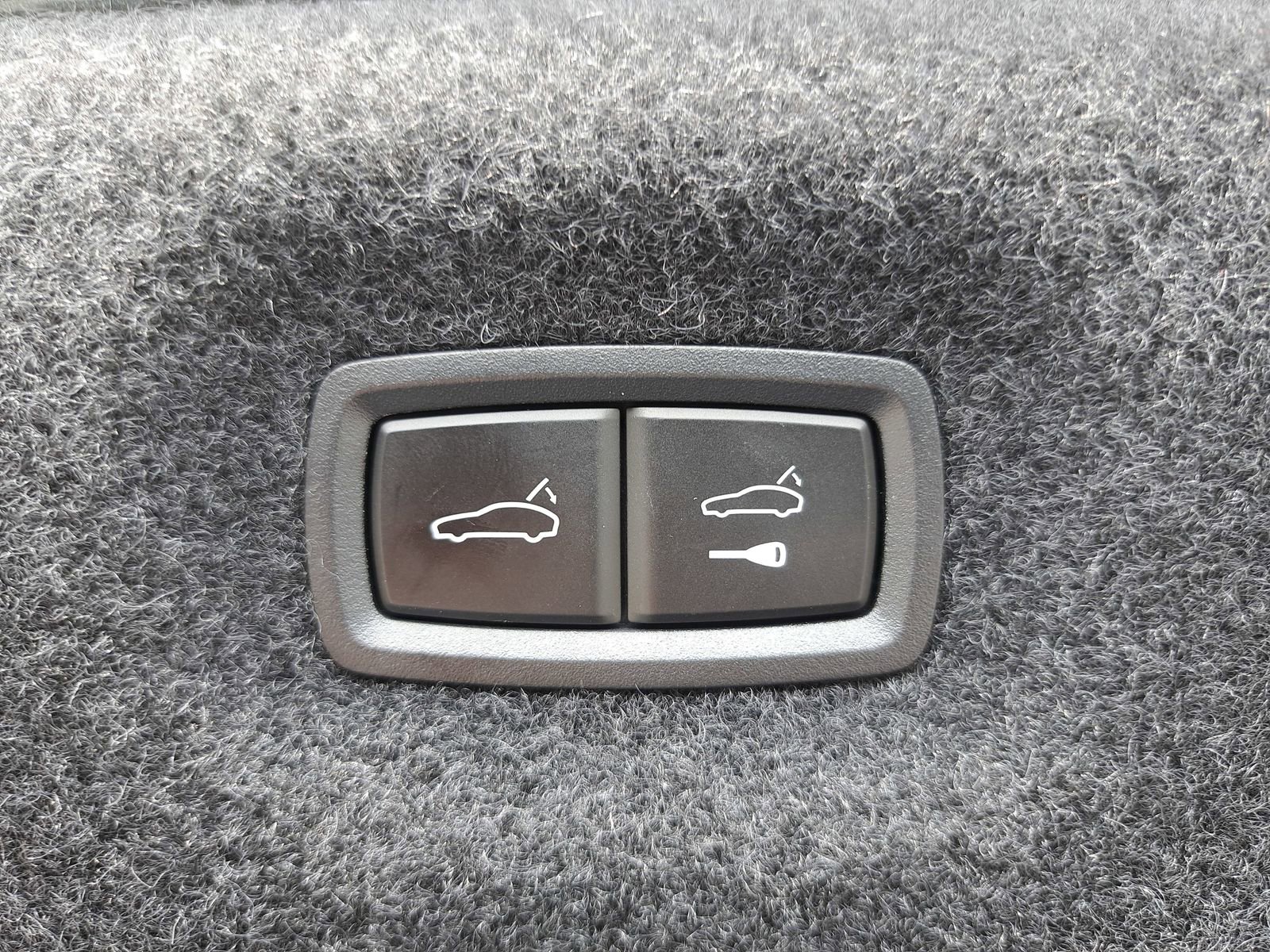 Certified 2023 Audi e-tron GT Prestige w/ Prestige Package image 13