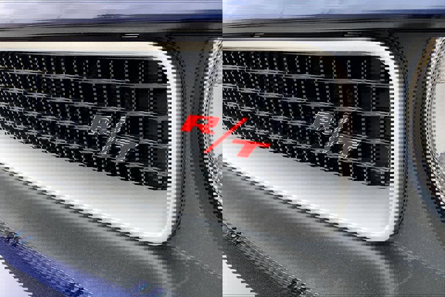 Used 2013 Dodge Challenger R/T image 10