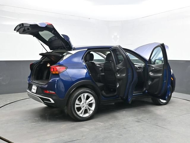 Used 2023 Buick Encore GX Preferred w/ Cold Weather Comfort Package AWD/4WD image 39