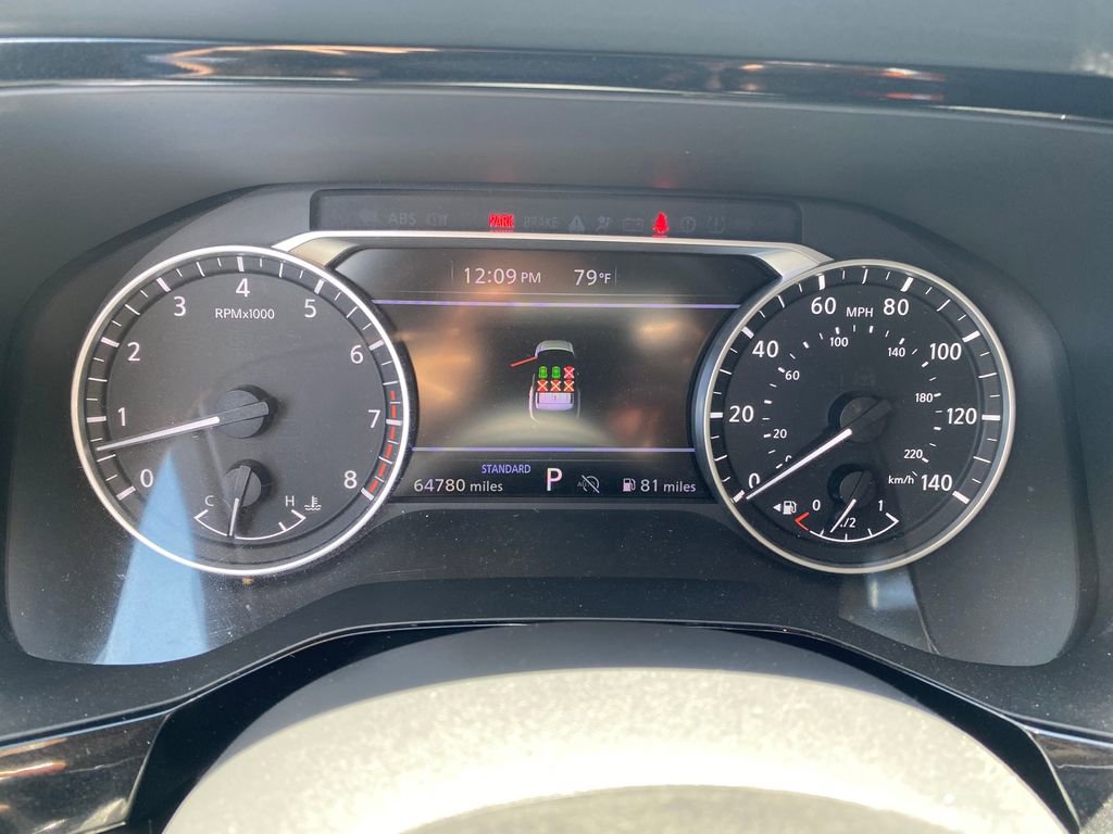 Used 2022 Nissan Pathfinder SV FWD image 33
