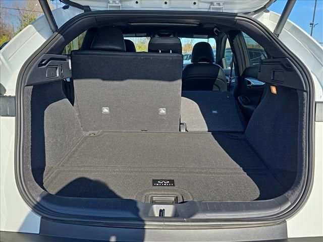 Used 2025 INFINITI QX55 Luxe w/ Cargo Package image 36